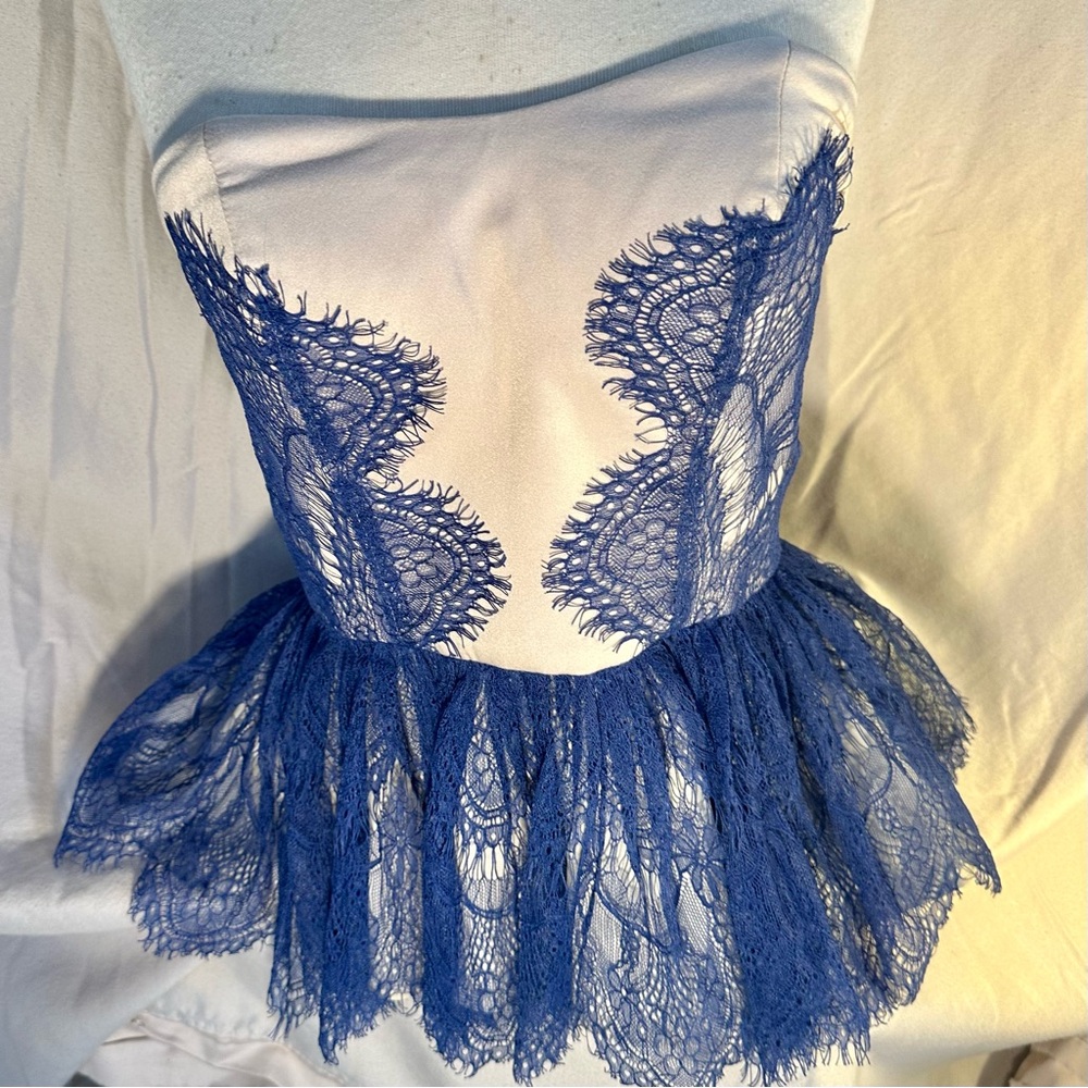 Strapless Cream with Blue Lace Overlay Top by Bariano Australia. Size 4.